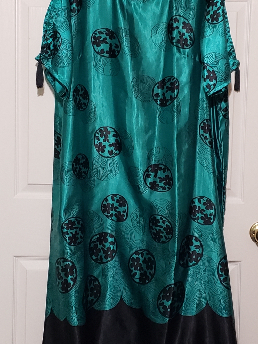 Ashro Teal and Black Caftan Muu Muu Porch Dress with Circular Print
